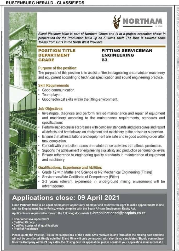 FuzileMazo's tweet photo. Happy Monday Everyone
I come bearing vacancies
Puff and pass
#VacancyDrive https://t.co/oQhq0nM0Mn