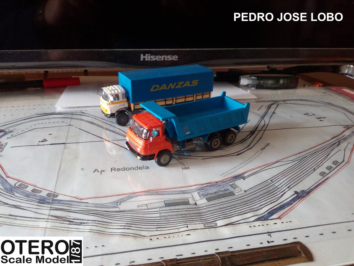 OteroScaleModel's tweet photo. Pedro José nos envía fotos de su camión Barreiros realizado a partir de nuestro KIT en resina a escala 1/87

Más trabajos a esta escala en la sección Clientes:
https://t.co/GQhvR8nLFE

#Barreiros #escala87 #resina #KIT #camion https://t.co/oj5MgVeB9t