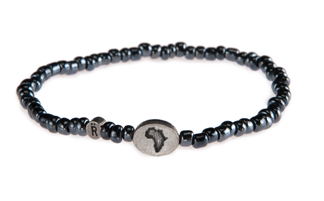AmyFoundationSA's tweet photo. Buy a Relate Bracelet for only R50 can make an impact on our beneficiaries. Made by the Gogos in our communities, it creates income for them as well. Order yours today. Email ilchen@amyfoundation.co.za. #AmyFoundation #ChangingLives #RelateBracelets #TogetherChangingLives https://t.co/yyDXrhvdJC