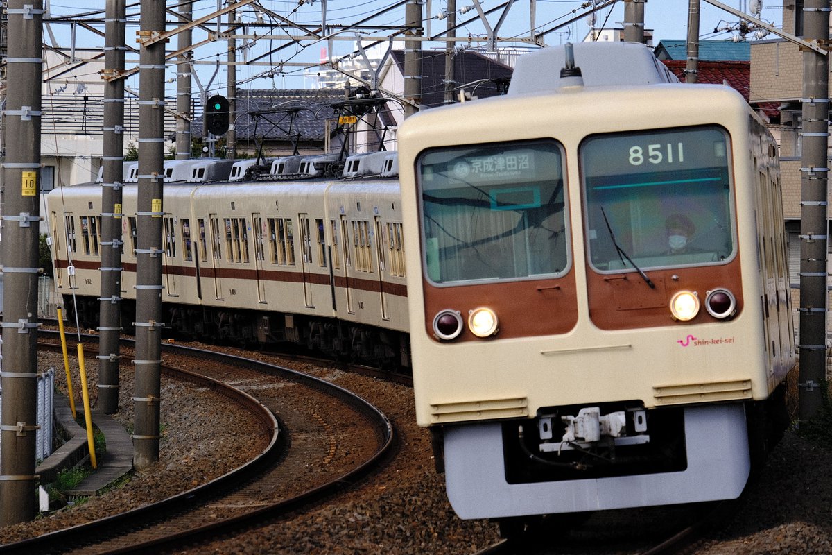 mtlove_800_andd's tweet photo. 2021年3月29日(月)の新京成電車撮影記録
復活塗装の8000形が、25日(木)に続いてまた、終日運用に入っていたので、撮影しに行って来ました。
今回は、京成電鉄3600形のリバイバル編成との並びも、見ることが出来ました。
45レ、73レ、127レ
#8512F
#新京成電鉄8000形
#新京成電鉄 https://t.co/lt24LJqjIM