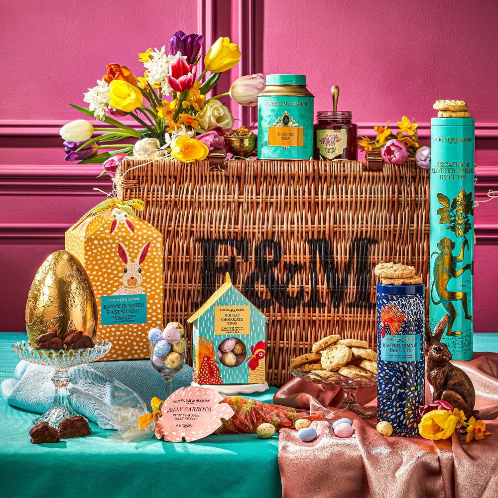 lizis_official's tweet photo. 🐰🌷 Easter Contest! To win this incredible Fortnum and Mason Easter Hamper, simply tell us about your best Easter weekend ever, or @ the people who you can't wait to see this Spring!

We'll be picking one of our lucky followers on the 2nd of April!

✨
📸 credit: Fortnum &amp; Mason https://t.co/lcDv0Pc3oh