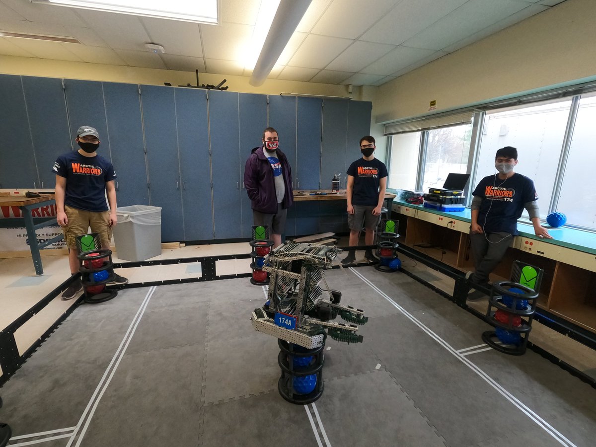 team174robots's tweet photo. So proud of 174A this past weekend! The placed well at the Elmira Express in the Valley @VEXRobotics @REC_Foundation Change Up Competition and received the Judges Award! @LiverpoolCSDNY #LPoolVex #LiverpoolLeads #STEM #omgrobots @misslaroccalhs @MsD_atLCSD @MrLawrence_LHS https://t.co/XqnnHqttu9