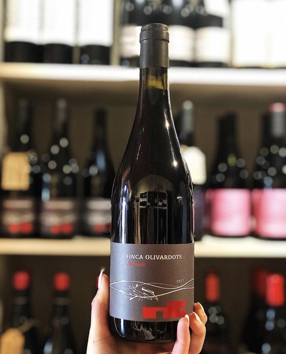 ElParral_'s tweet photo. 🍷Finca Olivardots Vermell 2017🍷 ! 🍇Varietats Syrah, Garnatxa, Cabernet i Samsó

#vinyesdolivardots. @EmpordaWine @ViAspres 
#elparral #agrobodega #lovewines #emporda @empordawine #empordadesdecasa #vinscatalans  #tasting https://t.co/Pi1bSYl4F0