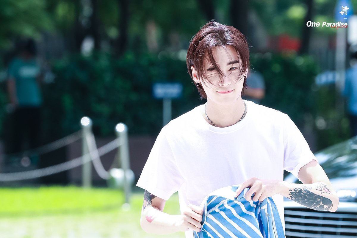 noihunny's tweet photo. Happy Birthday JAE WON ปีกว่าแล้วไม่ได้เจอกัน คิดถึงเหมือนเดิมแหละ

รักนะเจ้าวอน

#애들아오늘제원생일이다
#ONEPrivateDay https://t.co/U6bfbBiuGB