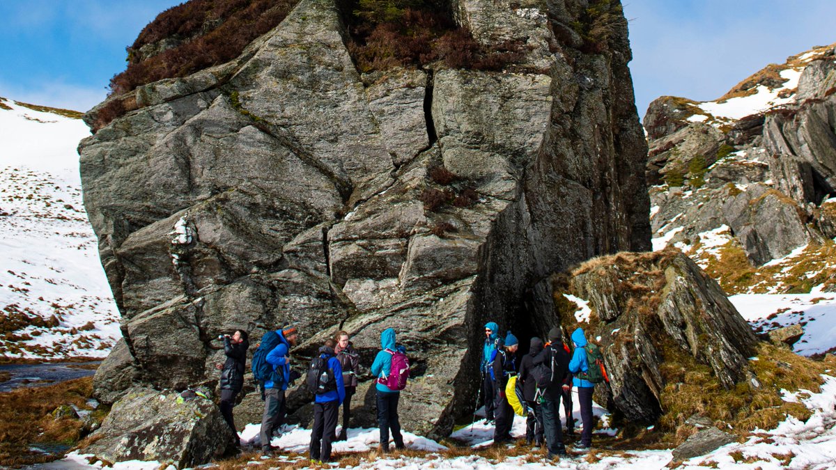 ramblersscot's tweet photo. We've enjoyed recent chats with candidates from many parties about our joint #ManifestoForTheOutdoors

Whether by email or on your doorstep, please urge Holyrood MSP candidates to back our positive vision for an outdoors that benefits everyone.

✅Visit: https://t.co/CtfJlpqotA https://t.co/3DMnAgVuSW
