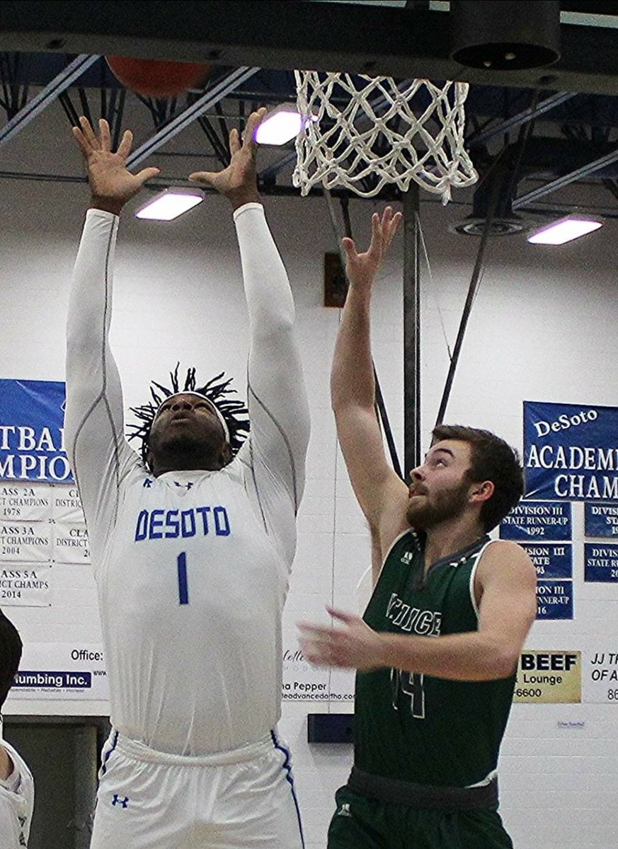 county_desoto's tweet photo. Two Desoto County Bulldogs made the Gulf Coach Coaches Association All Star game that will be played at Lemon Bay High School on March 31st at 730pm!!!
Ethan Redden and Keimar Richardson Nice Job Bulldogs! 

🏀Keimar Richardson was 2nd  team
🏀Ethan Redden was 2nd team https://t.co/vmG8nTUnmw