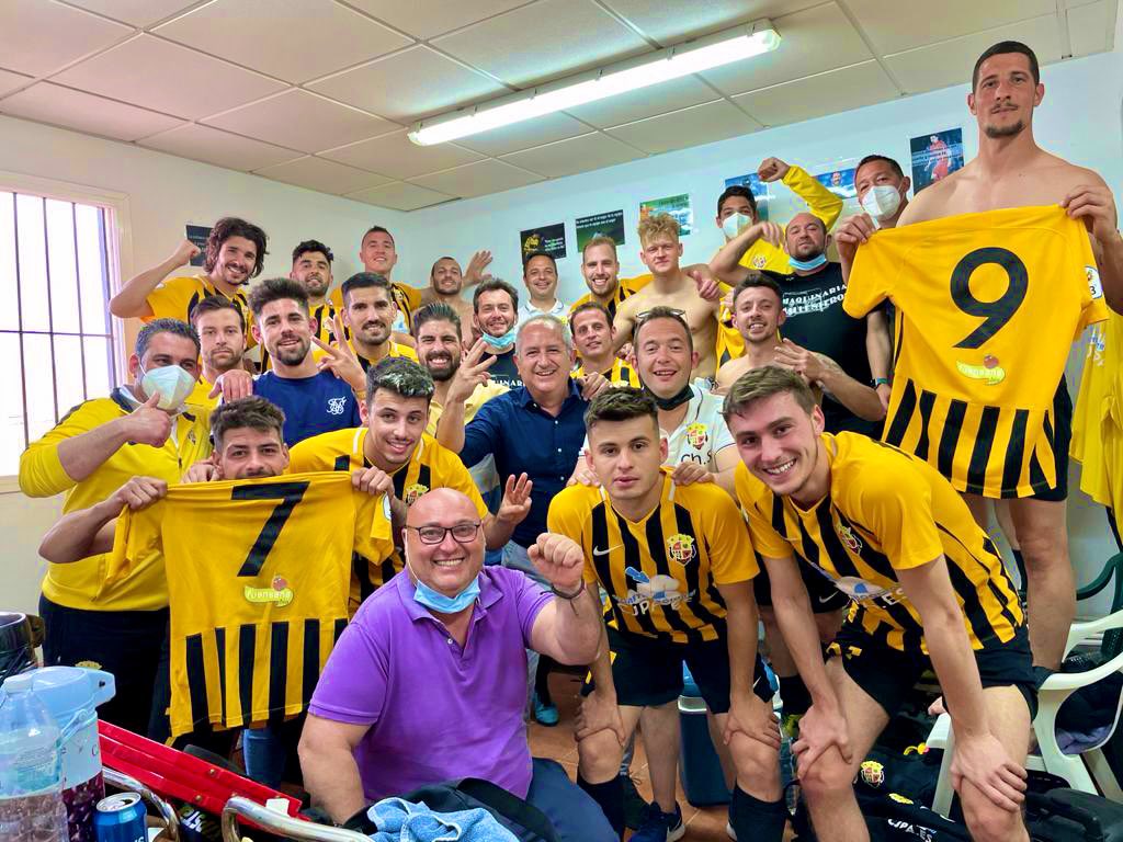 𝗣𝗔𝗥𝗧𝗜𝗗𝗢 |

🏆 𝟯ª 𝑫𝒊𝒗𝒊𝒔𝒊𝒐́𝒏 𝑵𝒂𝒄𝒊𝒐𝒏𝒂𝒍

➡️ 𝐅𝐀𝐒𝐄 𝐃𝐄 𝐏𝐄𝐑𝐌𝐀𝐍𝐄𝐍𝐂𝐈𝐀

⚽ 𝗔𝗗 𝗟𝗢𝗕𝗢́𝗡 2
             🆚
     <a href="/UDFDC/">UD Fuente de Cantos</a> 1

𝑮𝒐𝒍𝒆𝒔:

Nene <a href="/JoseDomingoSer2/">Jose Domingo Serrano</a> 
Manu <a href="/ManuGS7/">Manu</a>