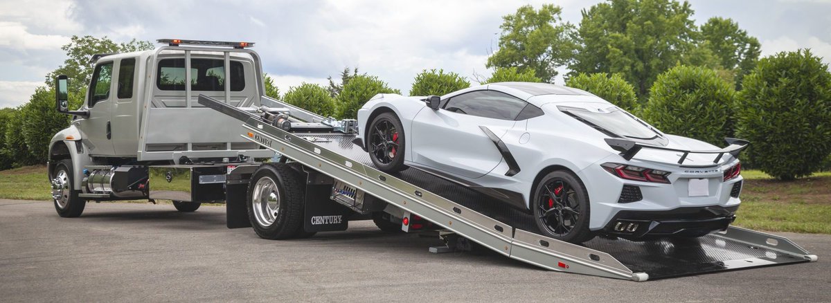 TNECD's tweet photo. Towing and recovery equipment company @MillerInd is expanding operations in Greene County.
The company will add roughly 80 jobs and invest $15.4 million in Greeneville over the next five years.
https://t.co/hJtxZ1HJ2X https://t.co/bMWB4KcQLp