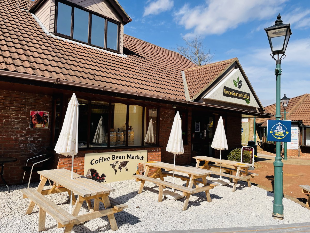FrescoCoffee4's tweet photo. We're getting ready to welcome you all back to Fresco! Only 🌟 2 WEEKS 🌟 to go until we can safely reopen our Cafe (takeaways), Bean Shop, and Thorntons shop!

See you on the 12th of April ☕️ https://t.co/xWUF9sYttO