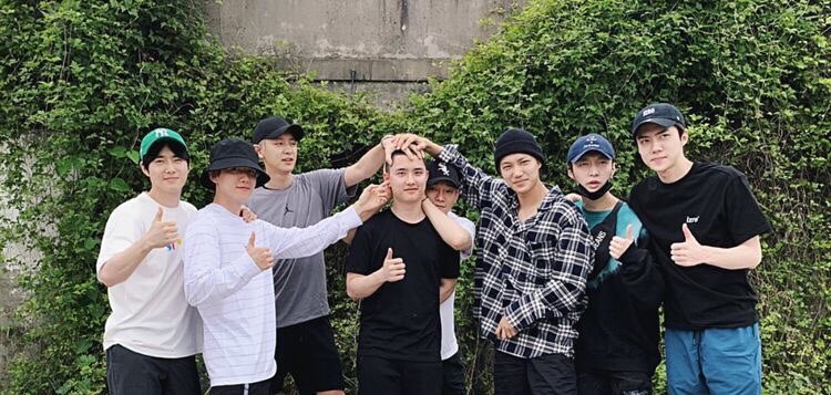 xunonme's tweet photo. this exo tradition, i wan’t chanyeol ver. please 🥺😭 https://t.co/rL5vyZBDR4