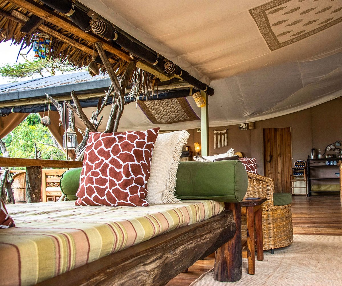 When you get a chance to look at things, chill and relax.

📷 <a href="/Brian_Did/">BrianDid</a>

#SafariExperience #WhyILoveKenya #safaridestination #MagicalKenya #traveldestination #ecotourism #travelblog   #safariadventure #familyvacation #familysafari #safaristyle #safaricamp