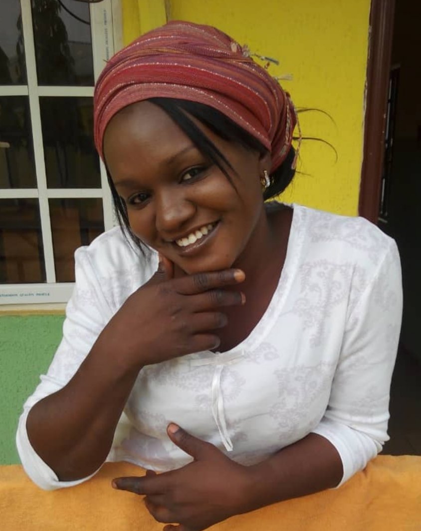 Tribute to Adels's teacher facebook.com/10682373148278…