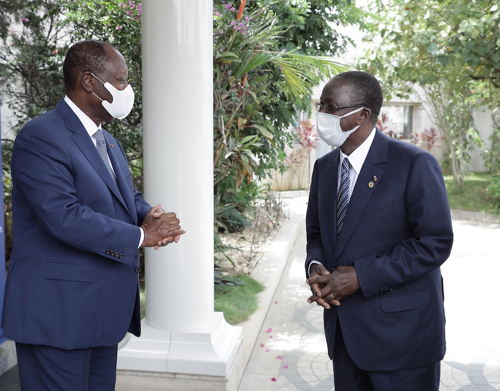 AOuattara_PRCI's tweet photo. Très heureux de retrouver le Président du Sénat, mon jeune frère, Jeannot AHOUSSOU-KOUADIO, ce lundi, après un séjour médical en Allemagne et en France. https://t.co/GjnJZXppW0