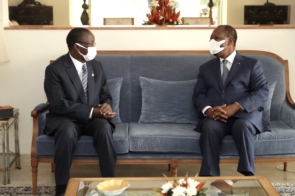 AOuattara_PRCI's tweet photo. Très heureux de retrouver le Président du Sénat, mon jeune frère, Jeannot AHOUSSOU-KOUADIO, ce lundi, après un séjour médical en Allemagne et en France. https://t.co/GjnJZXppW0
