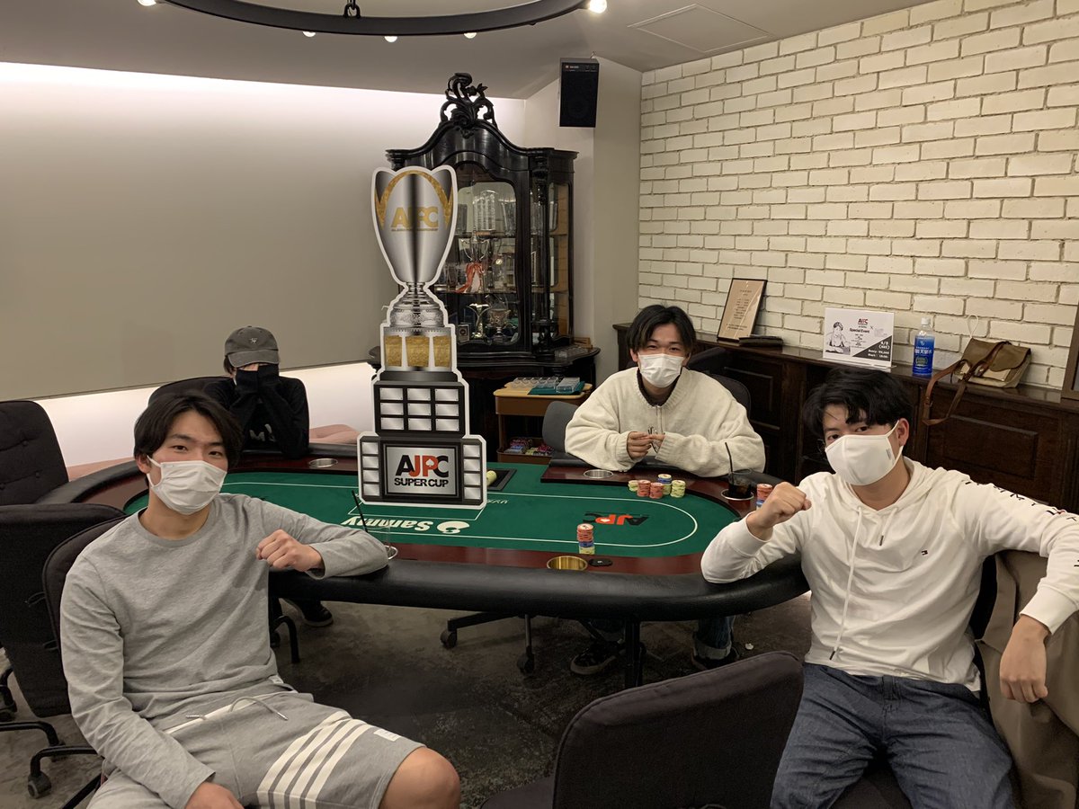 ircafe_osaka's tweet photo. 3/29(月)
📙学生杯👨‍🎓

ご参加頂いた皆様ありがとうございました❣️

優勝者は
🏆りゅうせい様🏆

🥈とっく様

#AJPCSUPERCUP #DAY1 も頑張ってください‼️

#IRcafé https://t.co/mf7RRKShZv