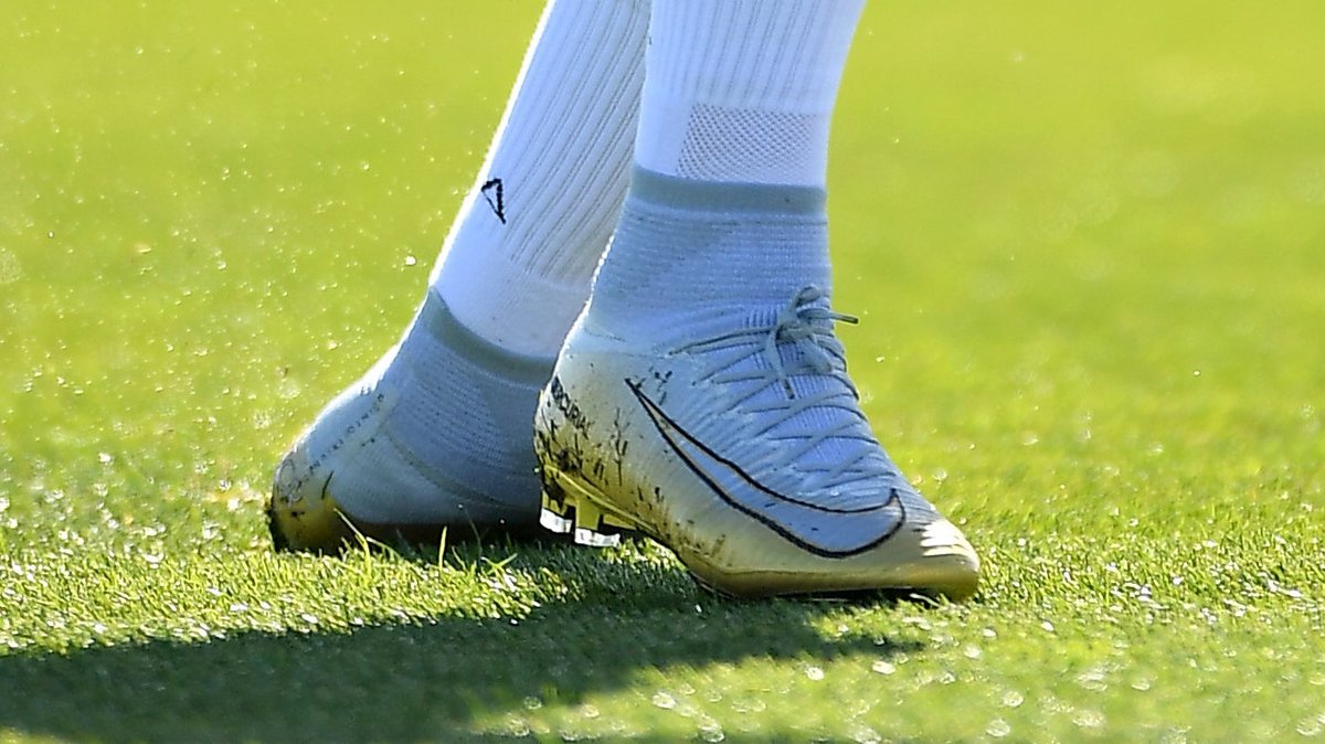 SoccerBible's tweet photo. 👀 All eyes on the International scene, as the world cup qualifiers and the Euro 21 championship gave us plenty of ammunition for this week's #BootSpotting.

See what else caught our eye: https://t.co/tXb9MlTTs8 https://t.co/BNldBP9cVM