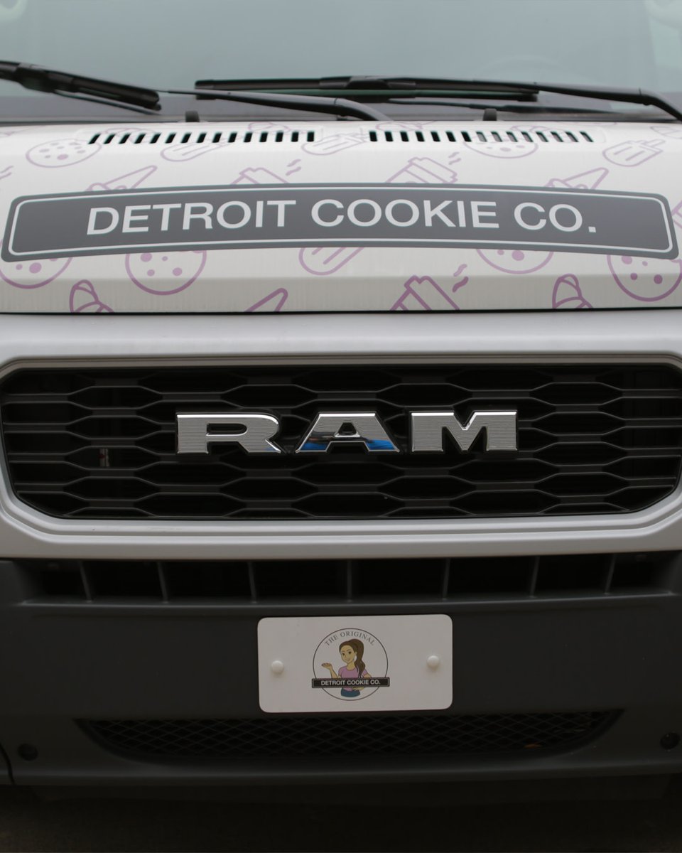 StellantisFleet's tweet photo. Three cheers for local small businesses on National Mom &amp; Pop Business Day! #SmallBiz #Ram https://t.co/Ax6RnH7krC