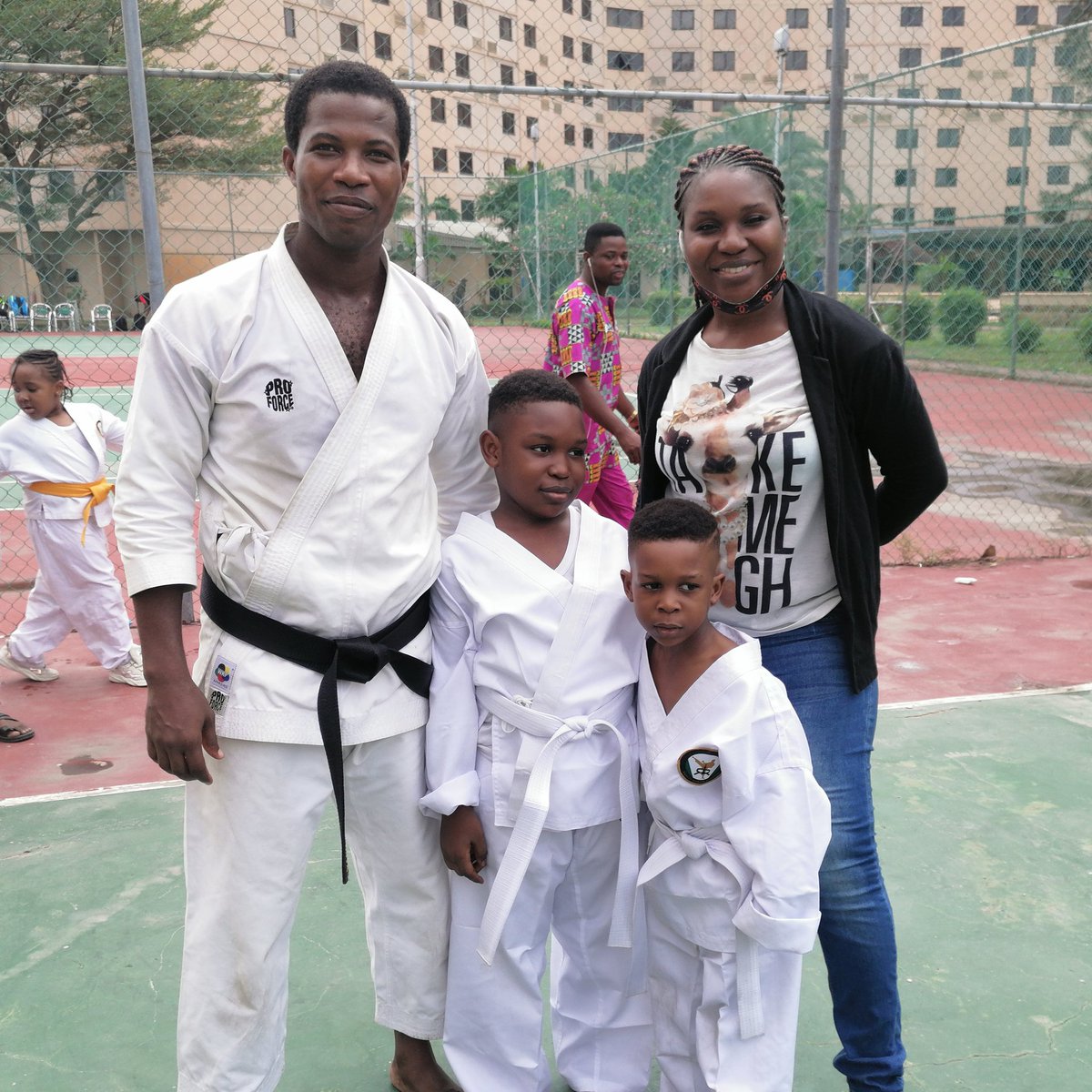 samchiska's tweet photo. KARATE FAMILY 💗
Have a productive week!

#karate #fitness #wellness #selfdefence #discipline #confidence #selfcontrol
#kidssports #champions #children
#schoolsinlagos #festaconline https://t.co/pf9dgIUZV4