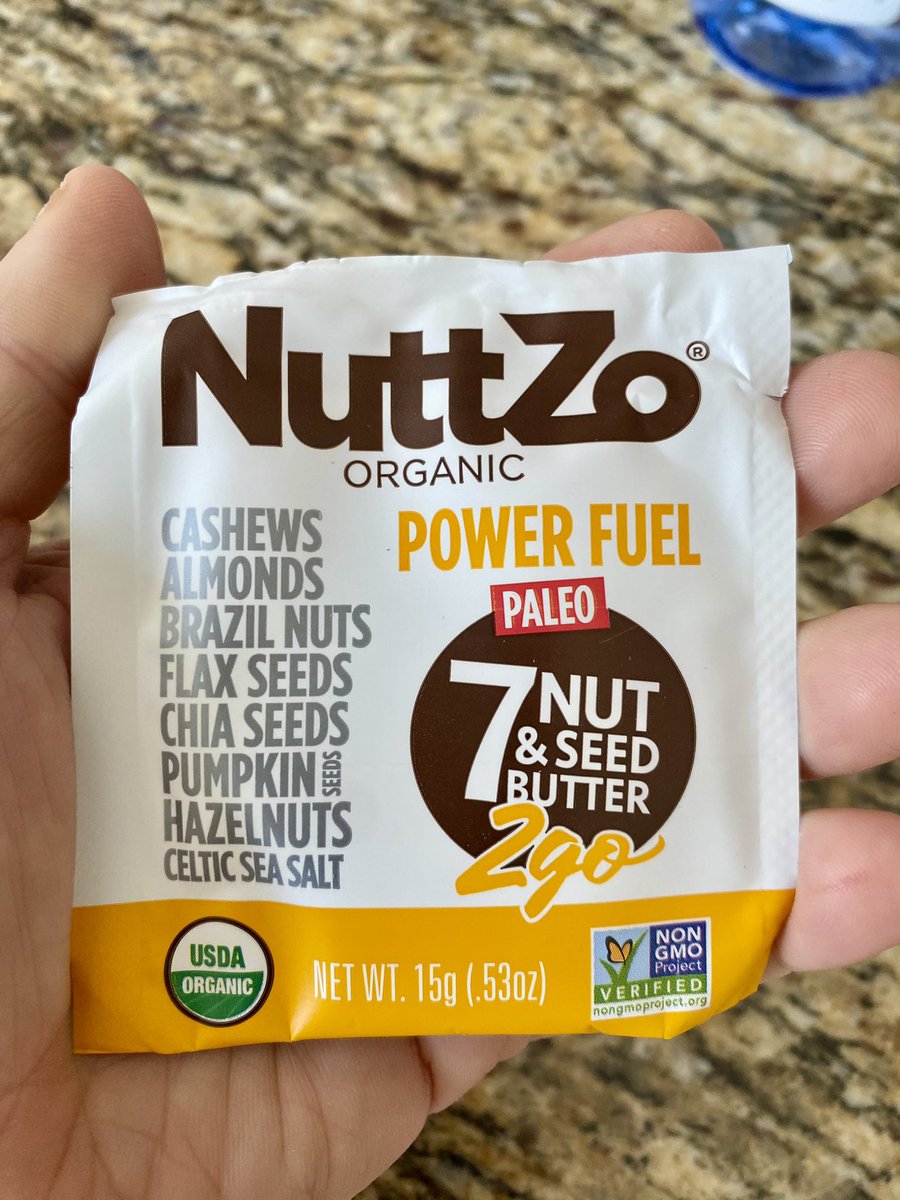 drdavidfriedman's tweet photo. I’m enjoying Purely Elizabeth’s gluten-free oatmeal.  Contains Organic Oats, Walnuts, Cashews, Coconut, Blueberries, Quinoa Flakes, Chia Seeds, Flax Seeds, Pumpkin Seeds, Amaranth Puffs and fresh Ceylon Cinnamon. No refined sugar or artificial sweeteners. 😋
#oatmeal #foodsanity https://t.co/hZ7ecjLV7J