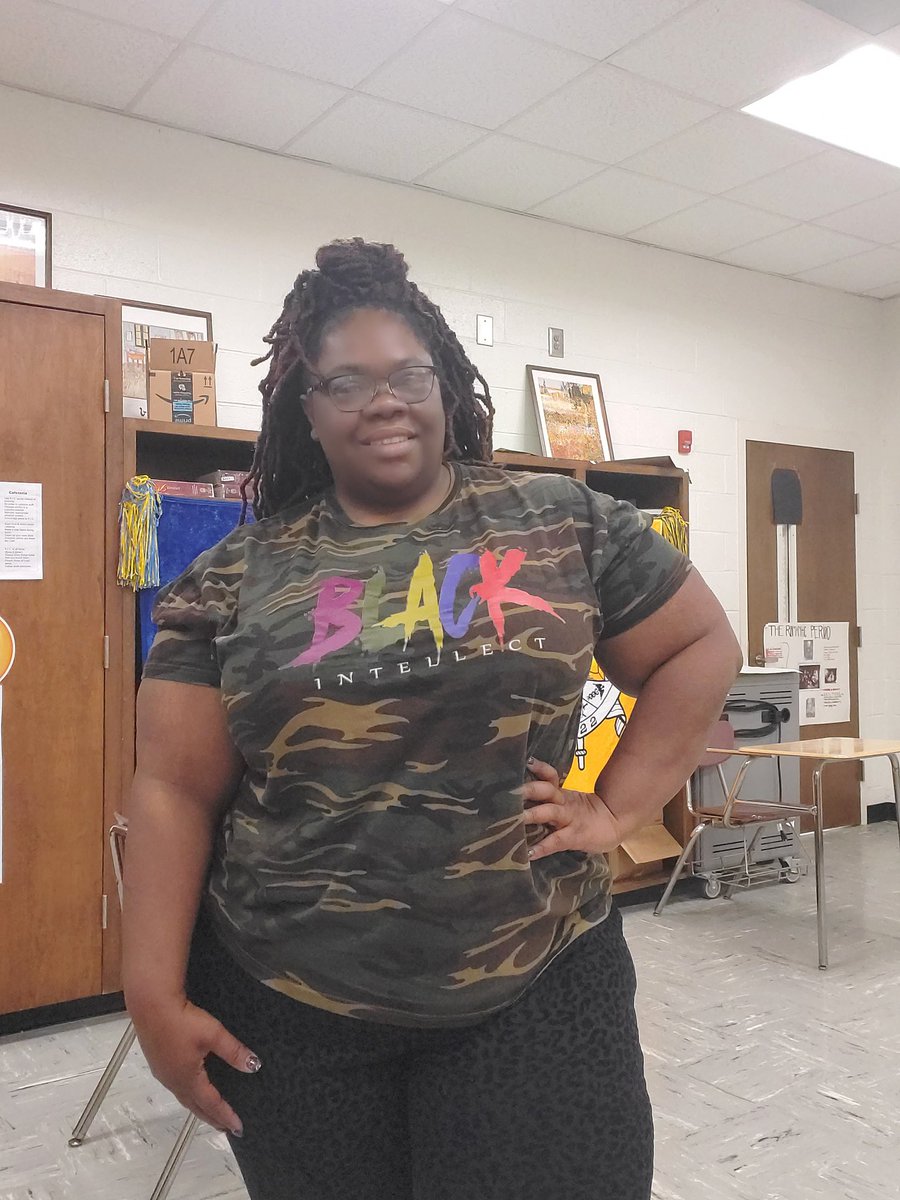 VVincentLeads's tweet photo. College & Career Week Day 1: Military-High School & Interest/Hobbies-Middle School.
Both topics really capture my attention as I have a great interest in military history. The military has been involved in social change from the Tuskegee Airmen to Colin Powell #EXCELisALLin https://t.co/SEJdYibBzc