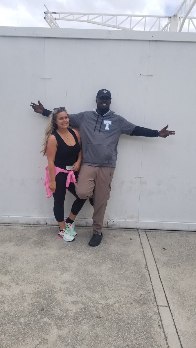 CoachCain51's tweet photo. HAPPY 30th BIRTHDAY TO MY BEAUTIFUL BEAUTIFUL BEAUTIFUL WIFE @ABBIBECKER
We Love and Appreciate all that you do for us.
#Kaylyn
#Kam
#Daddy
#raisingcains https://t.co/j5ai2ivA03