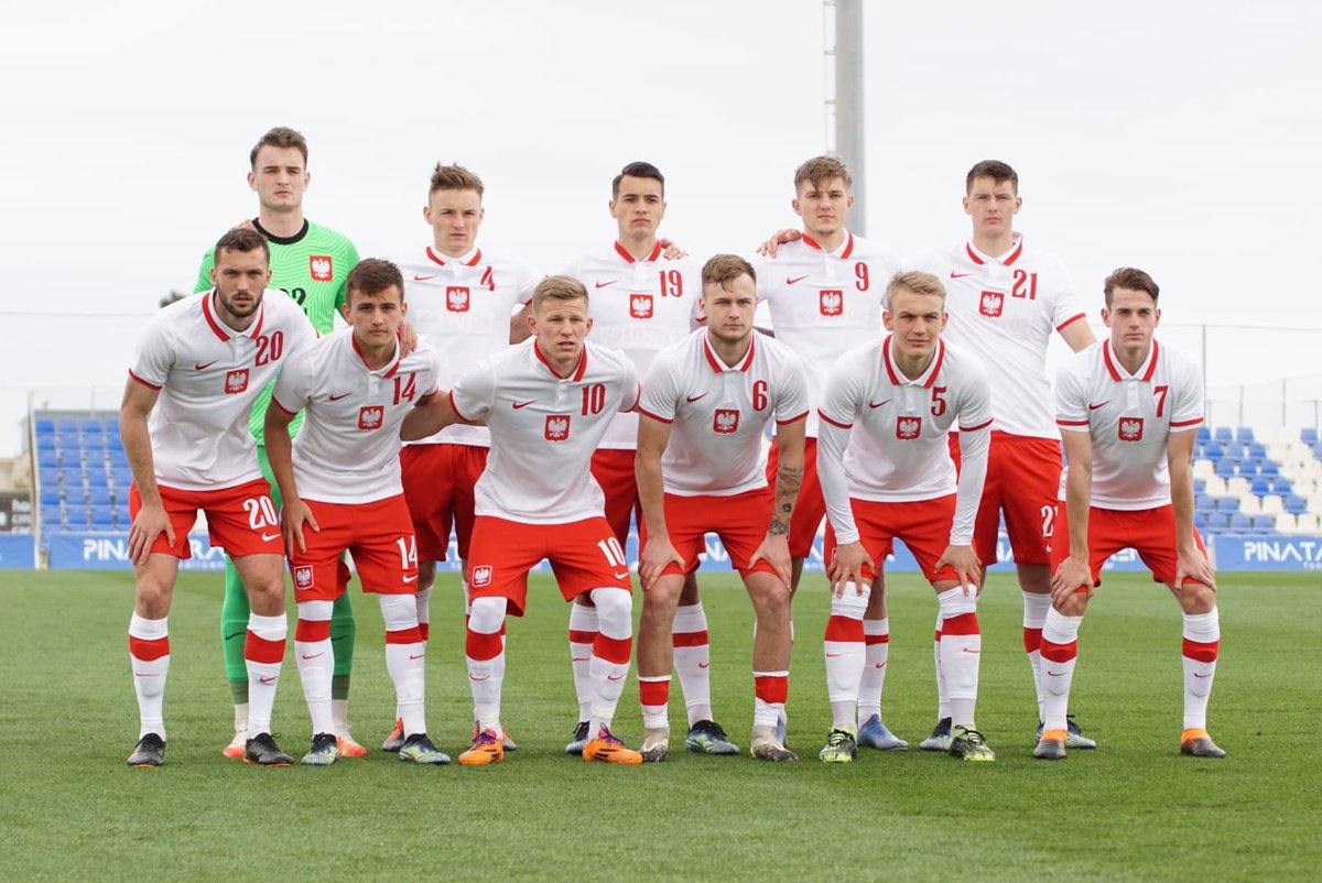 PinatarArena tweet picture