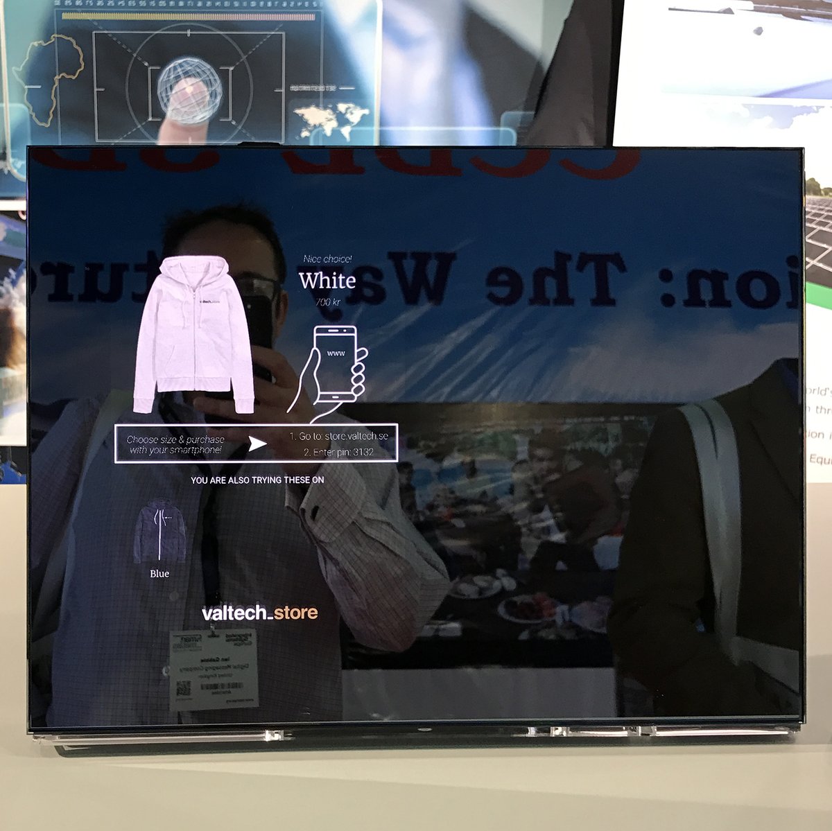 digimessaging's tweet image. Interactive fitting room screens give customers more product details and the ability to request other sizes, colours and products