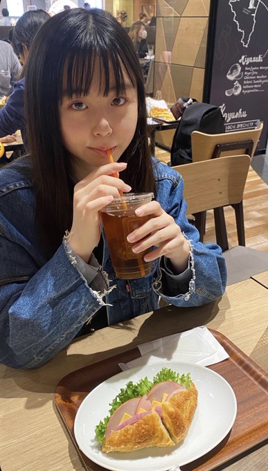 Twitterのコスプレ画像15