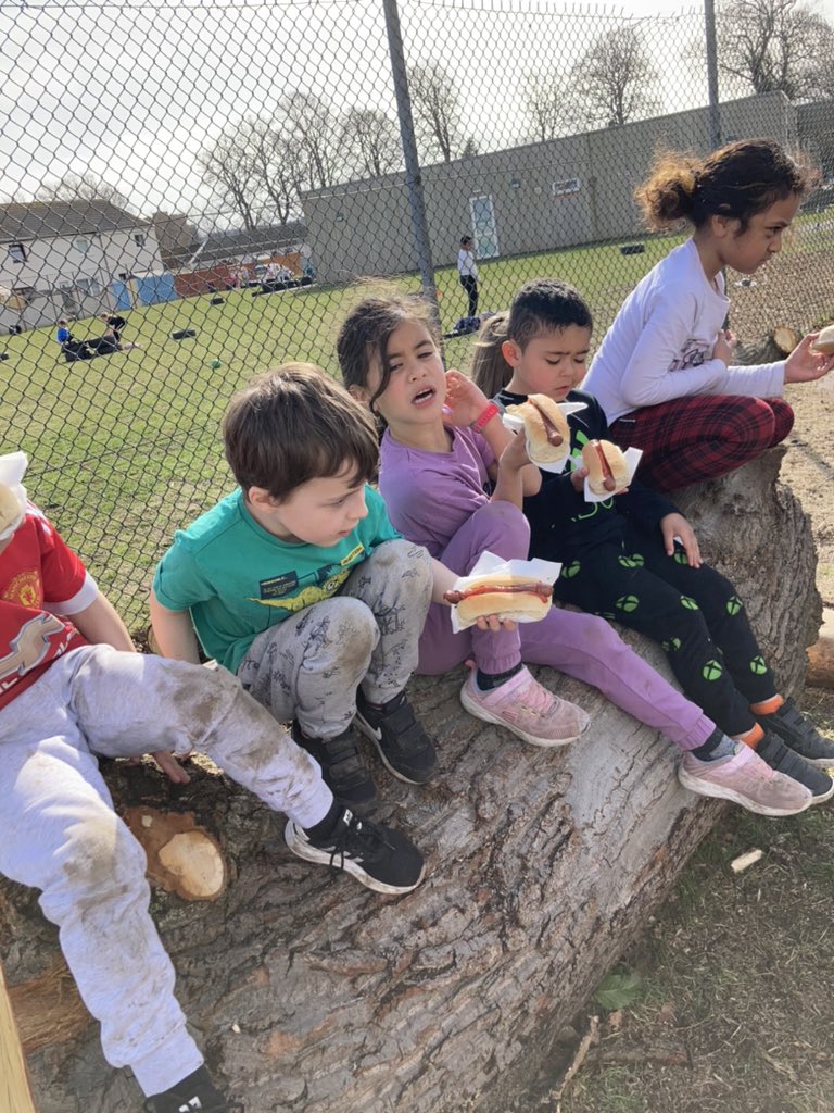 Miss Scott and P1/2 tweet media