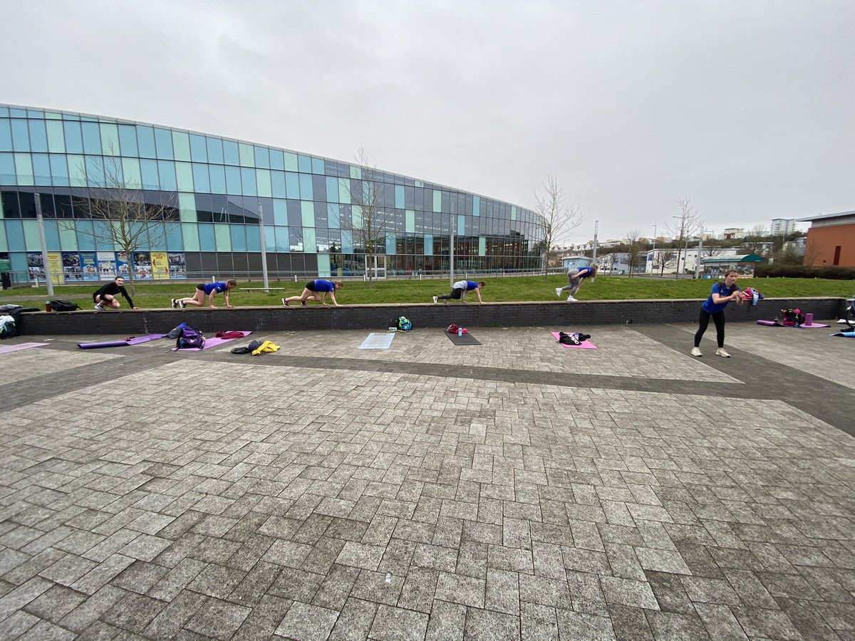 It was great to see @CardiffSwimClub swimmers working out as a team again this morning. Excited to see the rest of the club throughout the week 🙌