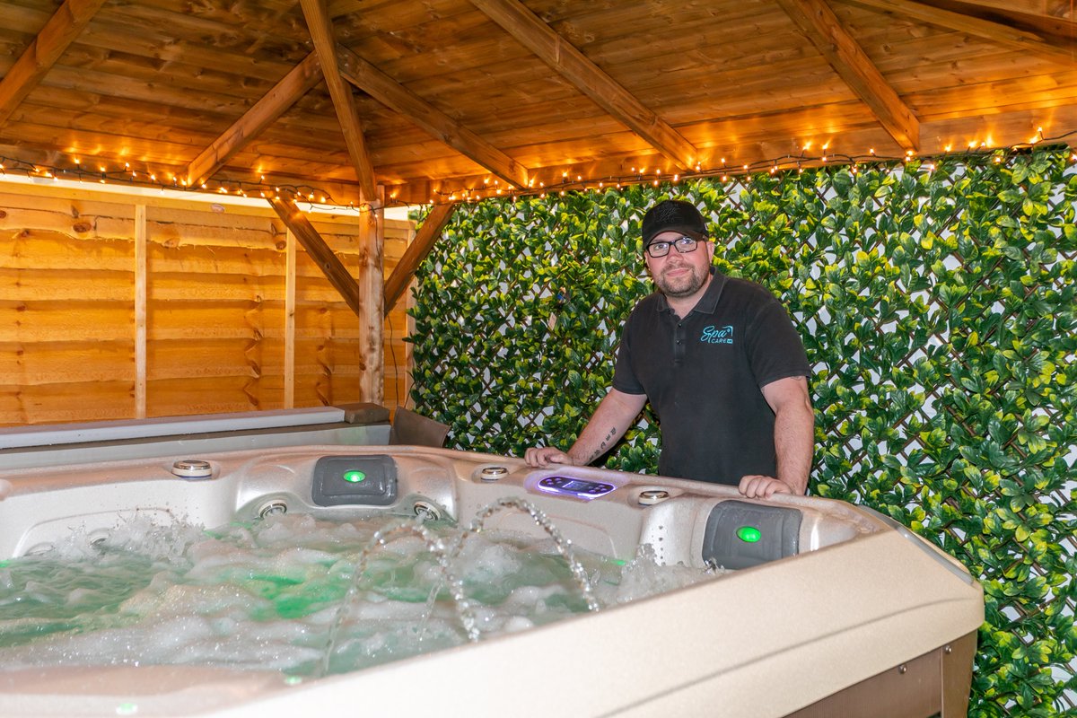 WhittleJones's tweet photo. We are delighted to welcome Spa Care UK Ltd to Eastgate Park in Scunthorpe.

Spa Care UK specialises in hot tub sales and maintenance repair and you can visit Spa Care UK’s website to see the range of hot tubs and servicing plans available at https://t.co/8kQh8iWyOU 

#newtenant https://t.co/W5tfQIoKEp