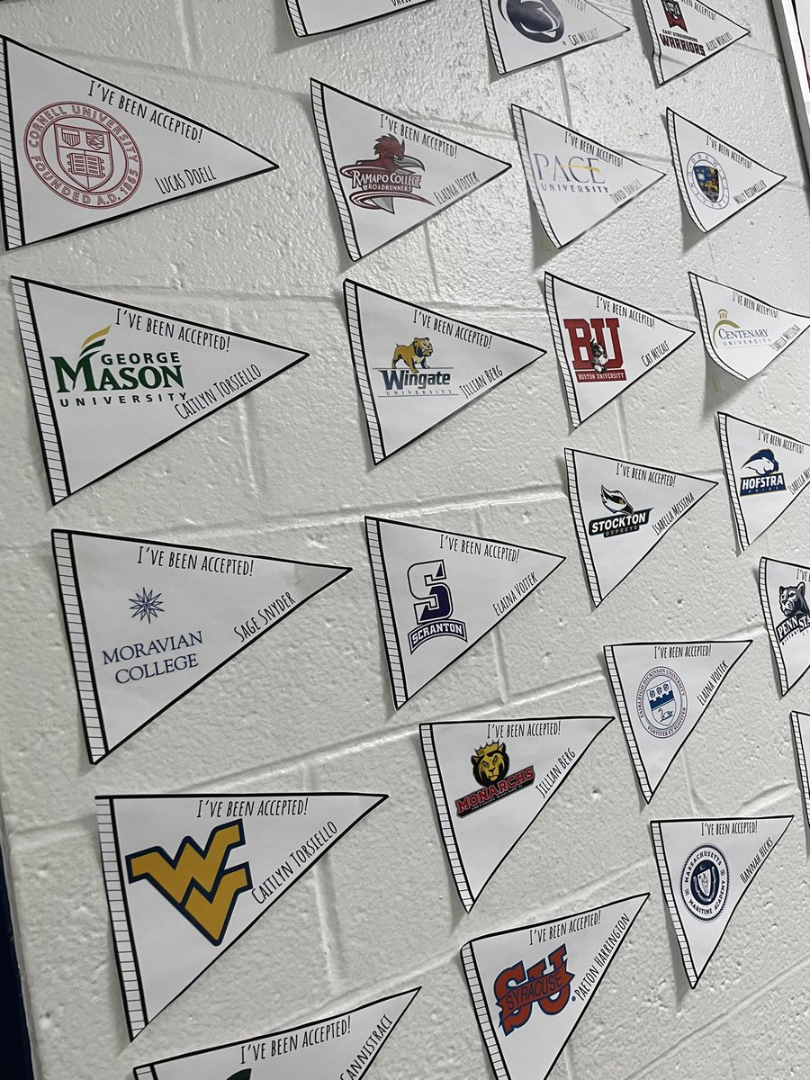 sarah_bilotti's tweet photo. Some of our acceptances! #PennStatePride https://t.co/0fUNZfaVMU