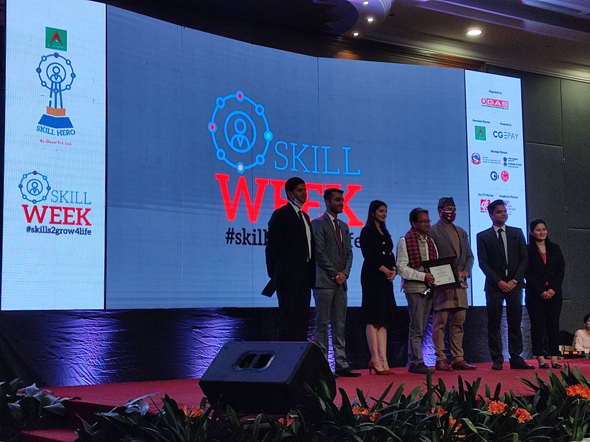 officialgauravk's tweet photo. #SonamWangchuk @Wangchuk66 being felicitated by @glocalnepal @G_AfterSchool for his contribution to the world on #Skills by @nabilbank's @AnilKesharyShah along with other dignitaries and Glocal Family
#SkillWeek2021 #Skills2Grow4Life https://t.co/F7e36plvi4