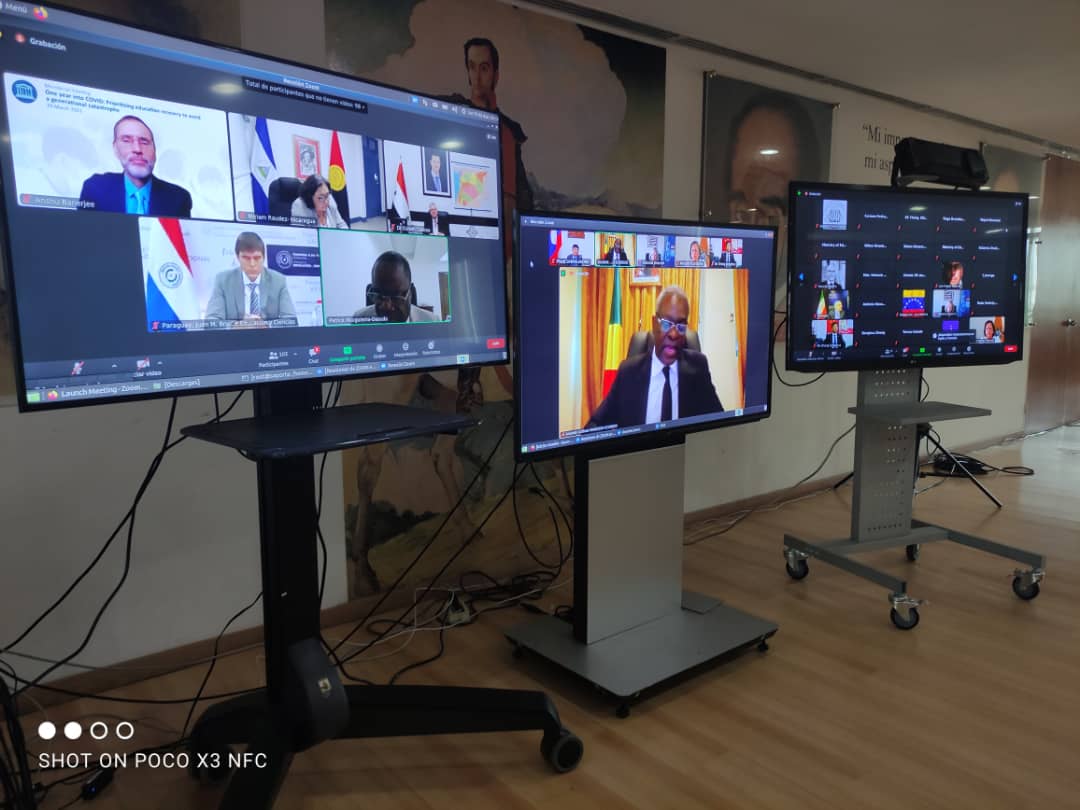 Fundabit_'s tweet photo. Encuentro Ministerial Virtual de Alto Nivel: "A un año del COVID-19. Priorizando la recuperación de la educación para evitar una catástrofe generacional. @MPPEDUCACION    @Fundabit_ @psuvaristobuIo https://t.co/MjxChVDOBE