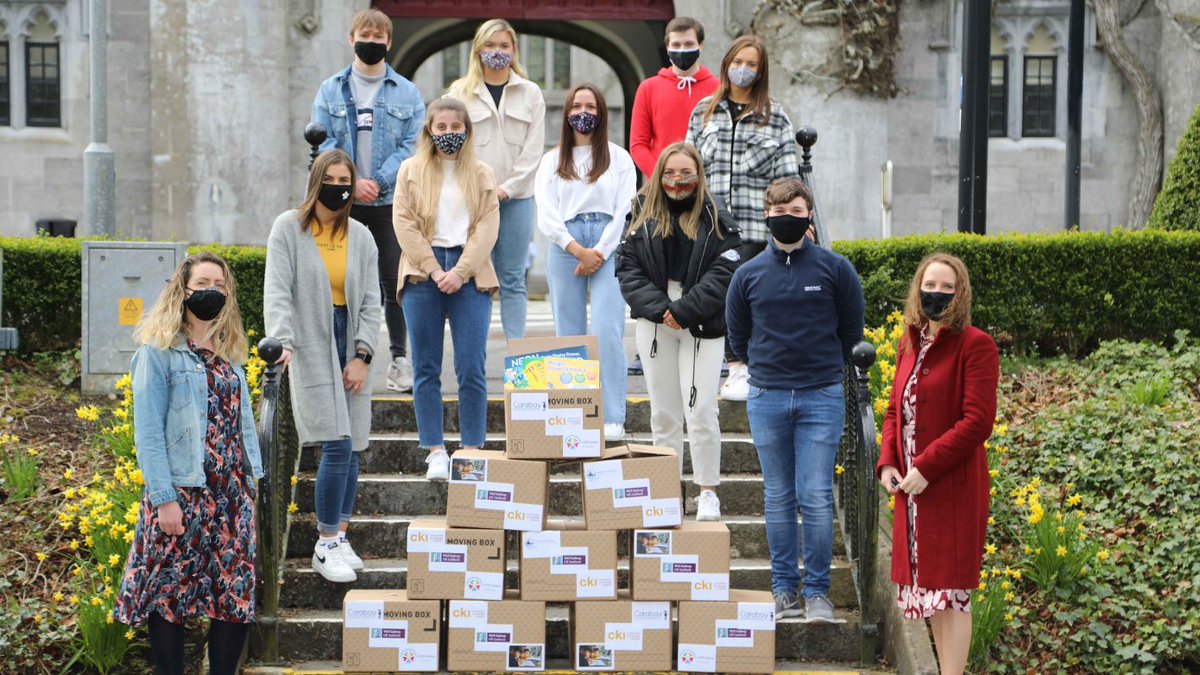 GalwayCMNHS's tweet photo. Students from @NUIGalway have developed an initiative to support people in high risk groups during the pandemic. The Build-a-Box campaign is being run by Occupational Therapy students in partnership with @COPEGalway @GalwayCommunity and a local DEIS school https://t.co/bK54HQwehn https://t.co/hLzRIo8NAO