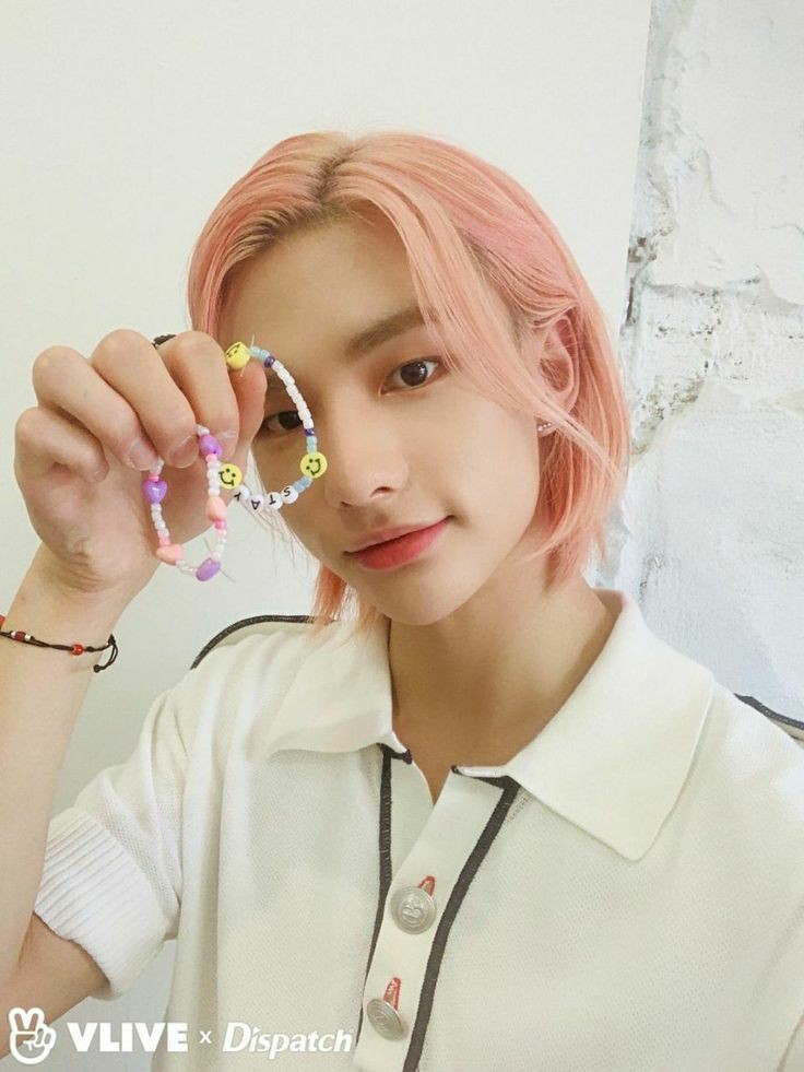 haechanlix's tweet photo. good afternoon https://t.co/aSezMV7KPK
