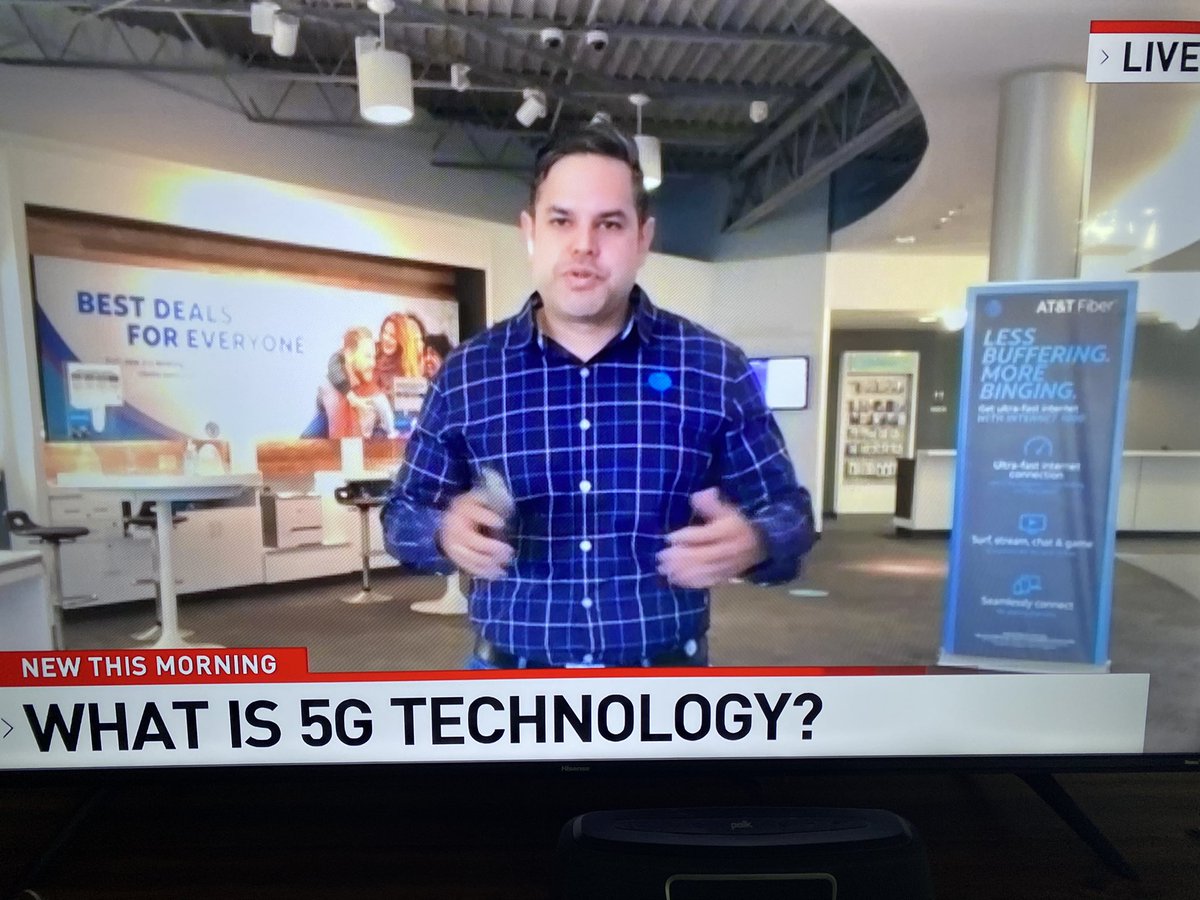 CharleneLuna13's tweet photo. Check out our very own @JP_Huizar explaining our 5G Network in San Antonio! 

#WeAreSTX • #IKnowThatGuy • #LifeAtATT • #GoWest https://t.co/Kuciu2MrSq