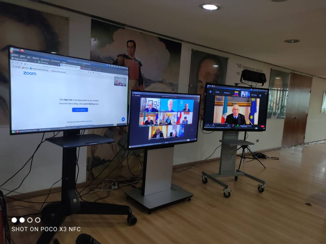 coord_lara's tweet photo. #EnFotos videoconferencia sobre Encuentro Ministerial virtual de alto "nivel abordando el tema "A un año de Covid-19" Priorizando la recuperación de la Educación para evitar u a catástrofe generacional bajo el mando de nuestro Ministro @psuvaristobuIo 
@MPPEDUCACION 
@leivi24 https://t.co/QvJqPGeKcV