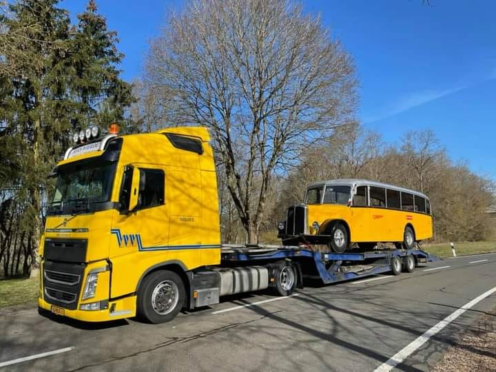 Wolves_Mobility's tweet image. Eén van onze chauffeurs is onderweg naar Duitsland met een mooie Zwitserse bus. 

#WolvesMobiliteit #wekeepyougoing #Transport #WB158