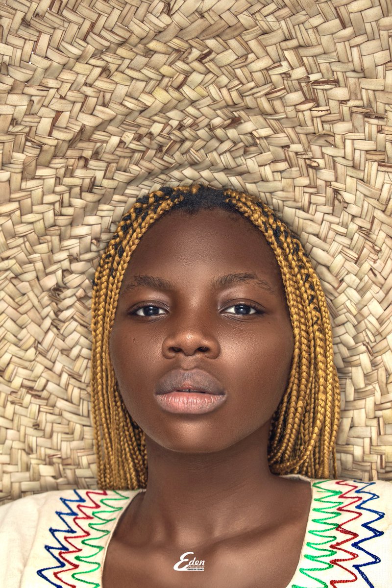 exploremava's tweet photo. BTS from the Hausa Practical Project. 
They have been taught by the some of best photographers, now, it's time to see them put to practice what they've learnt. 

Do watch out for the finished work 😛😛

#pohotography #monday #bts #motivefreephotoworkshop #motiveafrica #art #mcm https://t.co/kHJPPcNglL