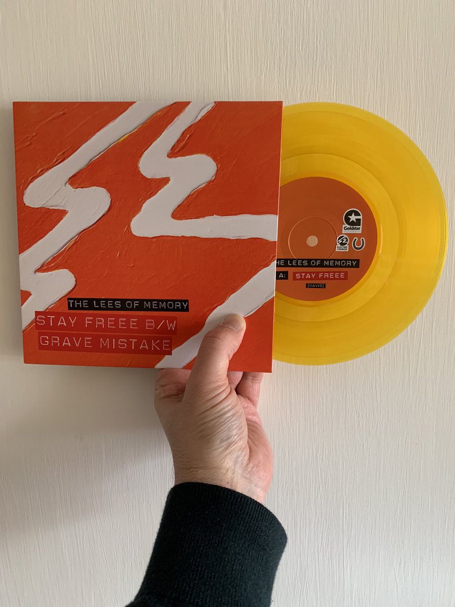 JonathanWood's tweet photo. It comes from above! Yeah!
•
Simply; a fantastic rock ‘n’ roll 45. Arrived from the USA today.
•
The Lees Of Memory; Stay Freee b/w Grave Mistake, 2021.
•
#indie #NowPlaying️ #TheLeesOfMemory https://t.co/4SrTKlsQnk