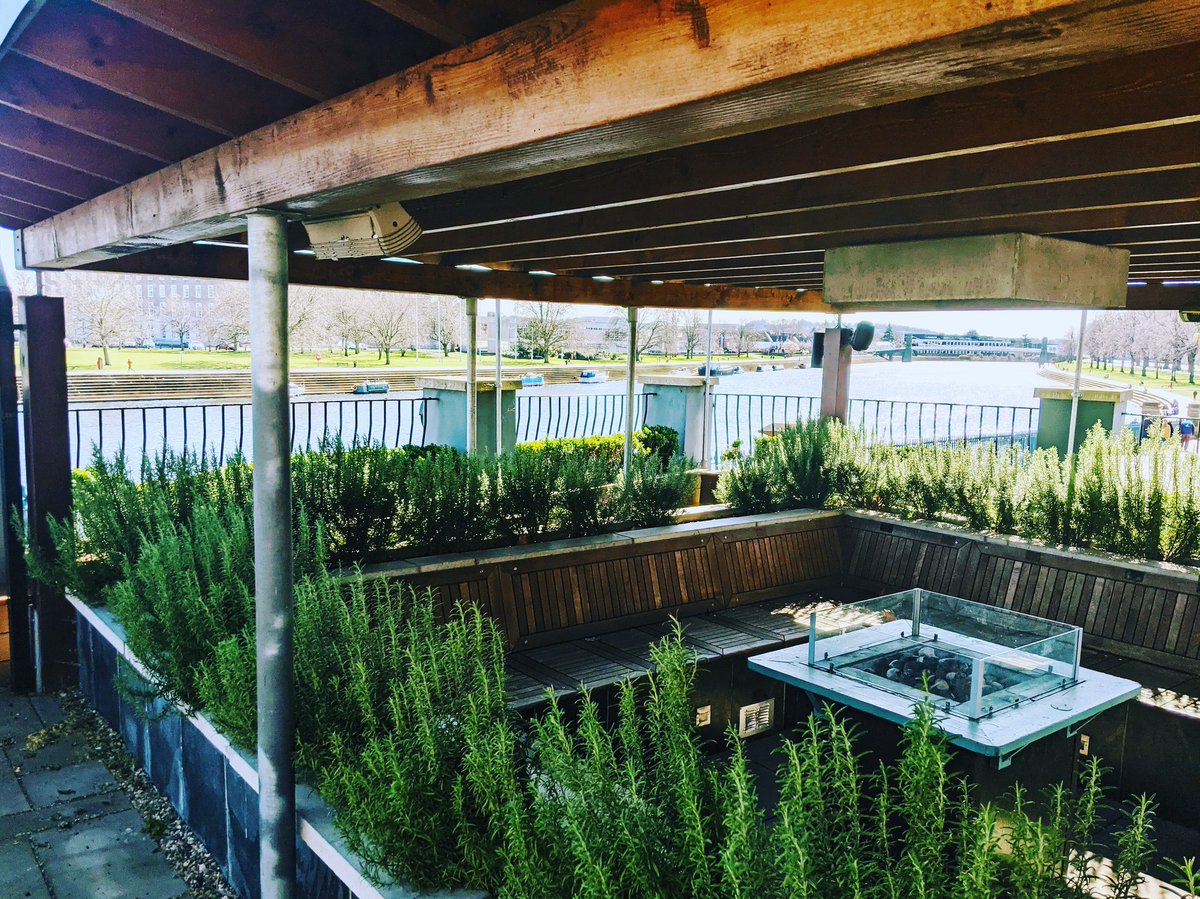 BKNottingham1's tweet photo. Getting the brewpub ready for opening in this weather is dreamy! 

Love seeing everyone out and about as we start to get some of our freedom back! 

Did you know you can book our outdoor firepit for private hire? 

https://t.co/ZWcUsXTymZ https://t.co/PaAMCgZICk