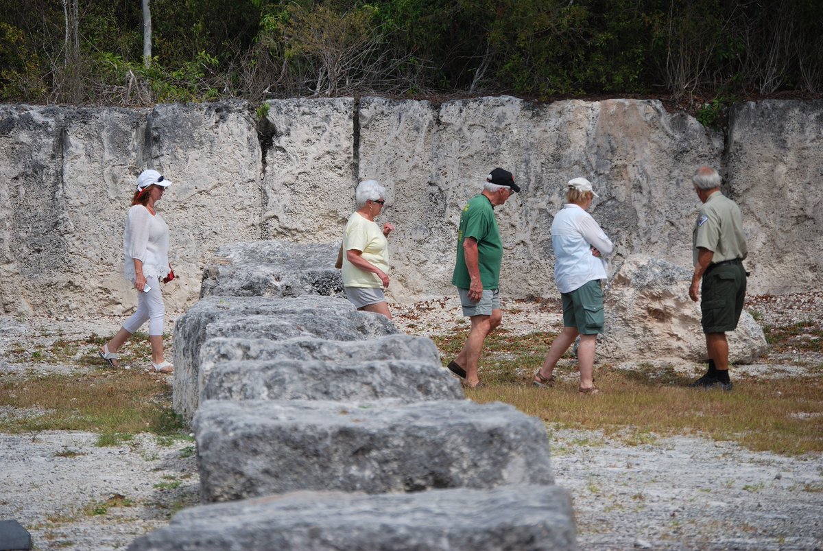keyshistory's tweet photo. The Florida Keys have tremendous parks. To understand how the Florida Keys were made, no better trip than to the Windley Key Fossil Reef Geological State Park. #WindleyKey #FloridaReef #FloridaKey #FloridaKeysHistory https://t.co/q6mYdPq9u0