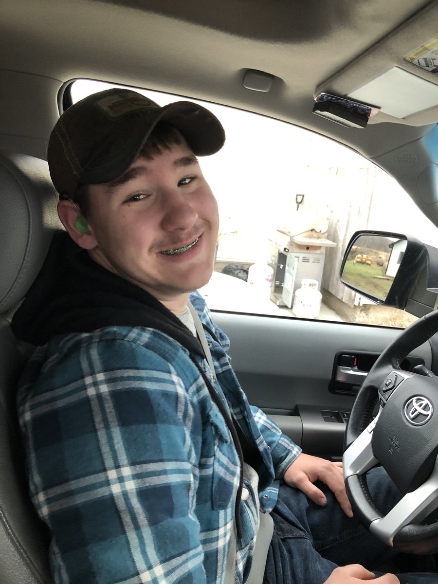 6_missy's tweet photo. Happy 17th Birthday Caleb 🎉 Everyday you amaze me and I couldn’t be more proud of the young man you have become. Have the best day! #heisthebestofme #hestolemyheart https://t.co/6R1lqLABfT