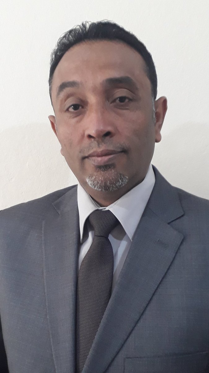 IsmaelAlanzi's tweet photo. مااني ندمان على كل مافات 
ذقت من طيب الزمان ورديه https://t.co/4maZZsXvYn