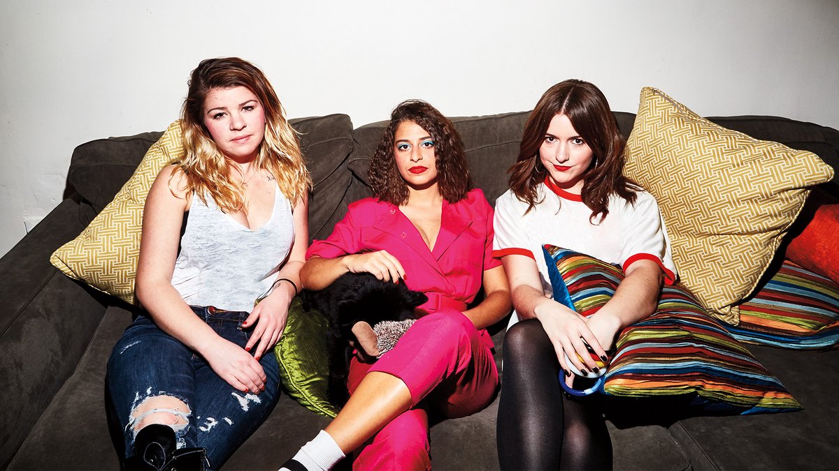 Split the rent with ✨ ease. ✨ The Google Pay app helps do the math and keeps track of who’s paid.