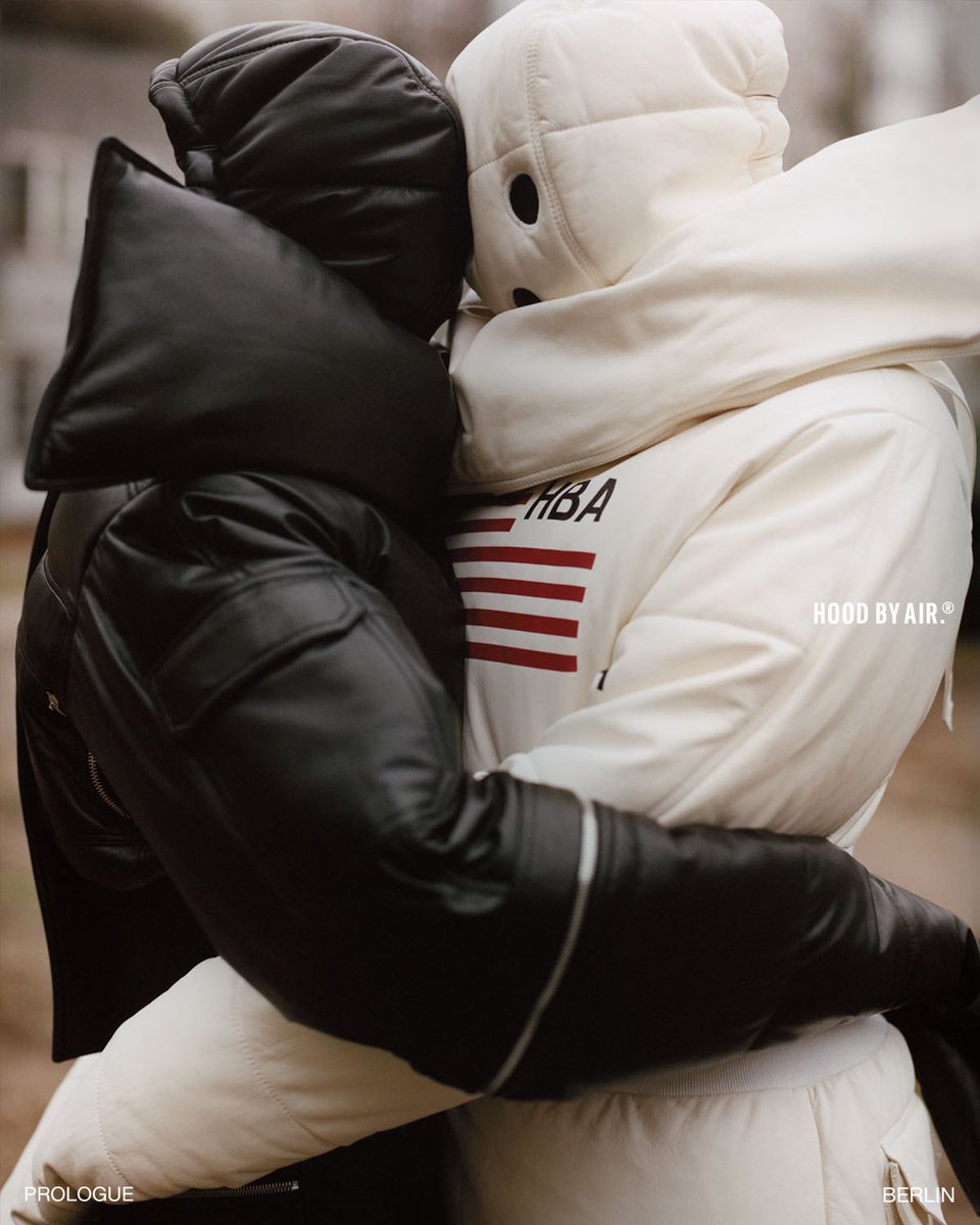 hoodbyair's tweet photo. SHOW 01 PROLOGUE : BERLIN CAMPAIGN 02
PHOTOGRAPHY BY LUIS ALBERTO RODRIGUEZ
STYLED BY CARLOS NAZARIO https://t.co/w8iZJzNmZy