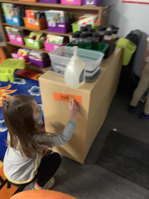 Image from Lindsey VanMaldegiam (@TeachKMsV)