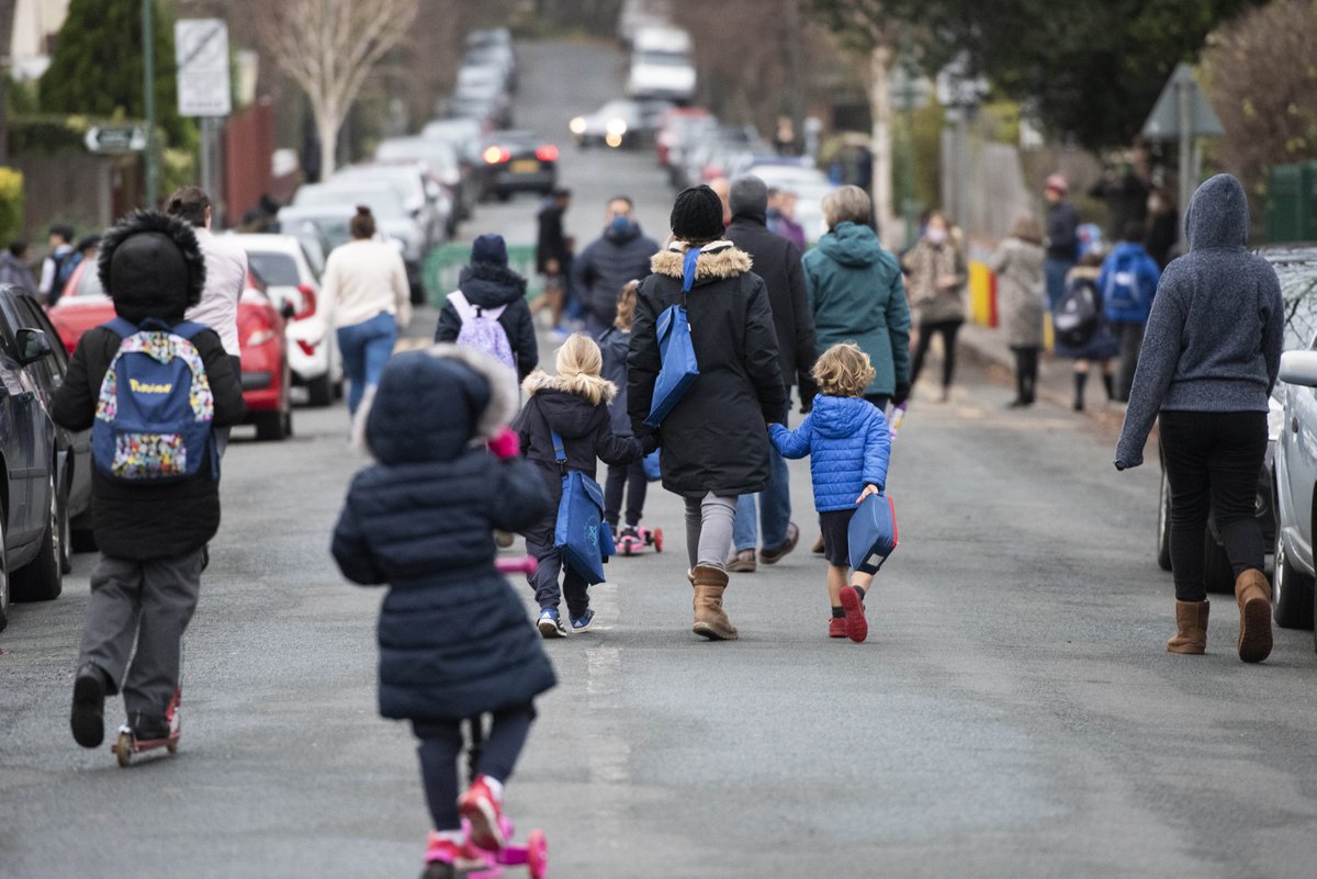 Our School Streets consultations close this weekend - but there’s still time to have your say! Tell us what you think of our proposals for safer and healthier streets outside Sutton’s schools. Take part at sutton.gov.uk/saferstreets sutton.gov.uk/saferstreets