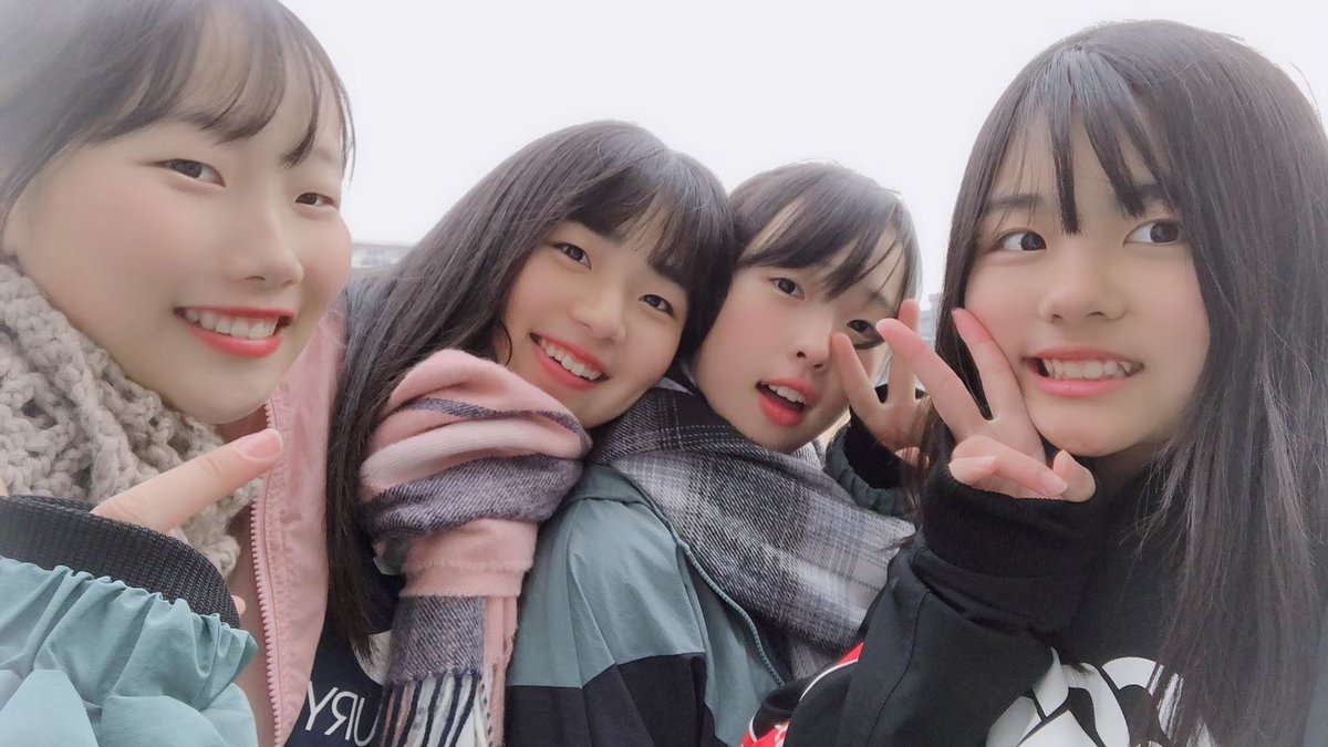 tkd_rugmg's tweet photo. あき、りな、まお へ

一緒にラグマネできたこと、ほんまに楽しかったし、嬉しく思ってます☺️
同級生かのように接してくれて、先輩後輩であり、友達でもある最高の3人です。おつかれさまでした。
これからは一緒に大学生楽しもう！💐 https://t.co/gkUzr35ZQn